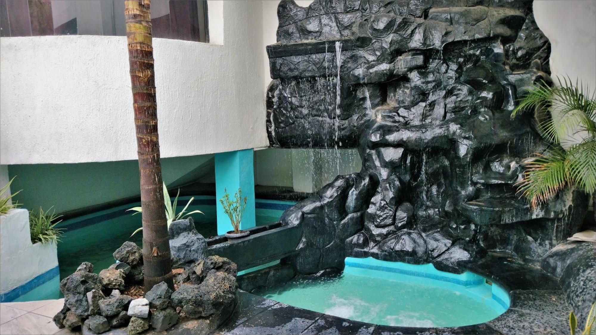 Laguna Inn Torreón Exterior foto
